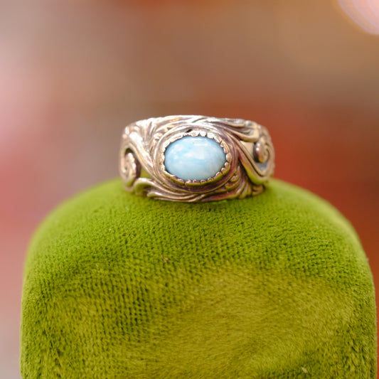 Ring with Cab Larimar