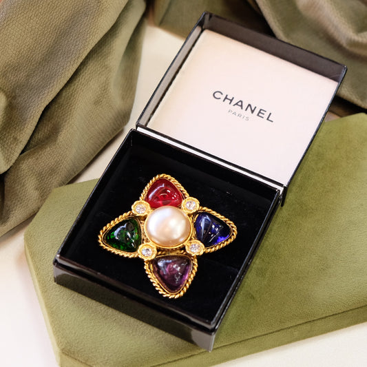 Vintage Chanel Gripoix Brooch with original box 1990s