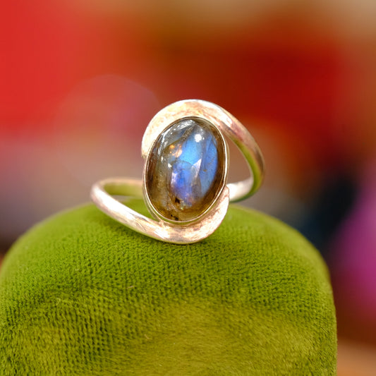 Labradorite Silver Ring
