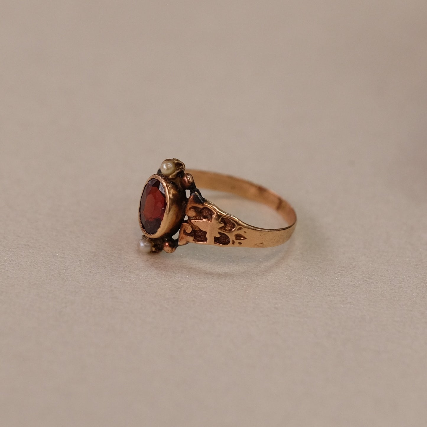 Victorian 10K Rose Gold Garnet Ring