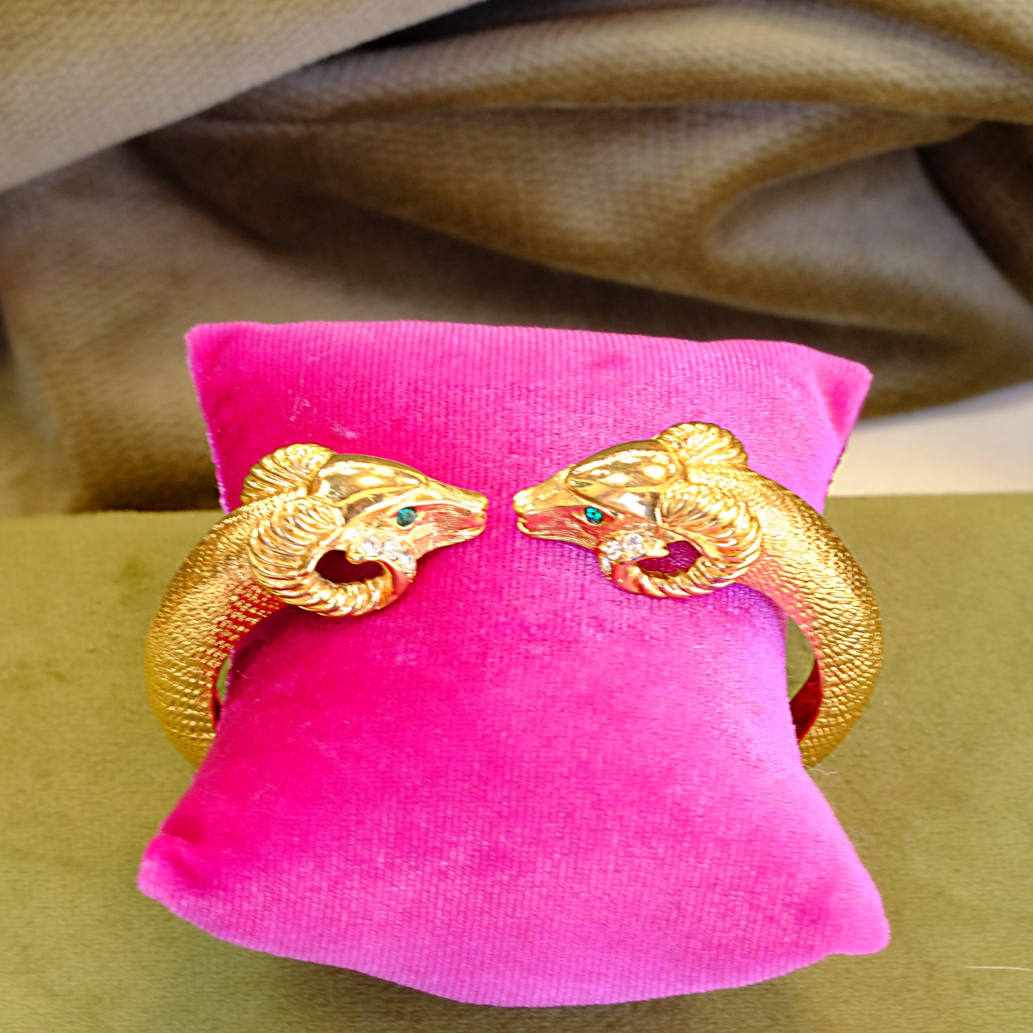 80's Ram Head Cuff