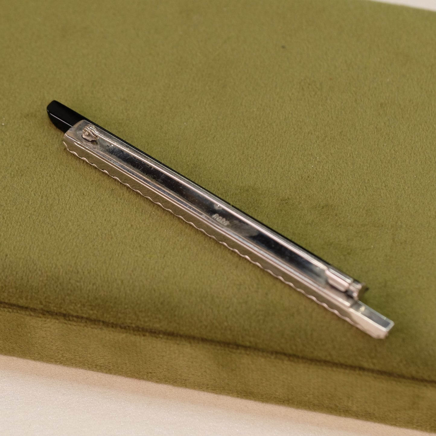 Art Deco French Bar Brooch