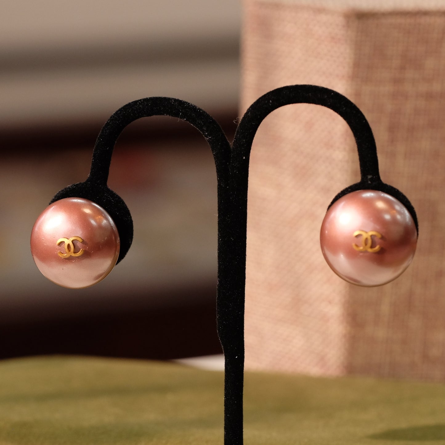 Vintage Chanel Logo Grey Pearl Clip on Earrings 1990s