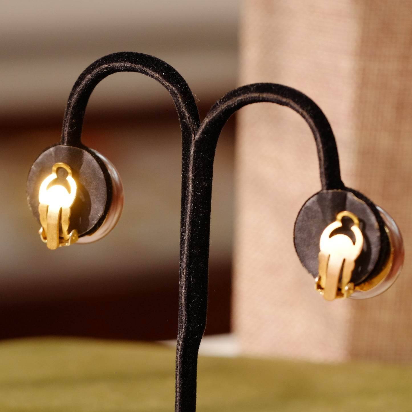 Vintage Chanel Logo Grey Pearl Clip on Earrings 1990s