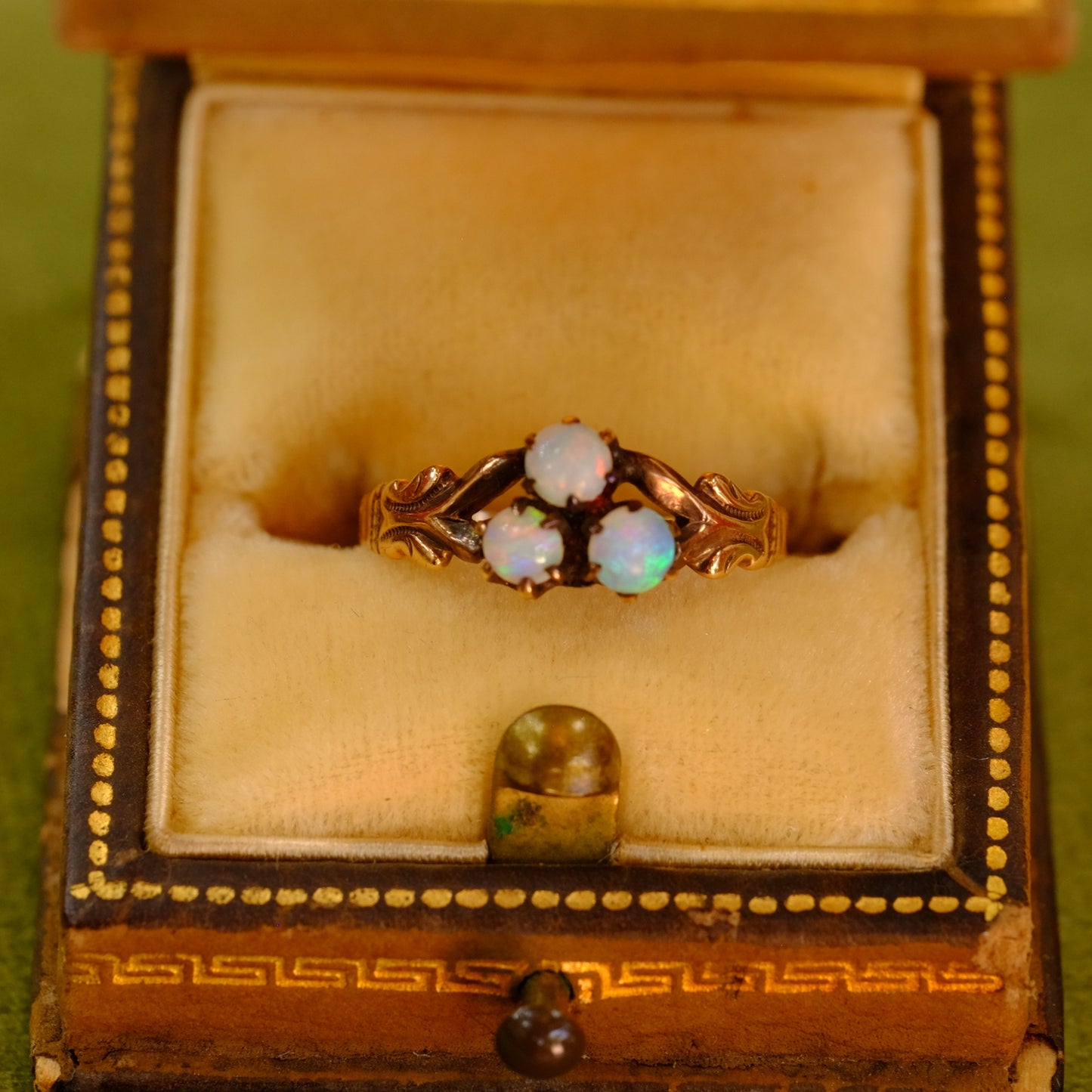 10K Gold Victorian Opal Ring