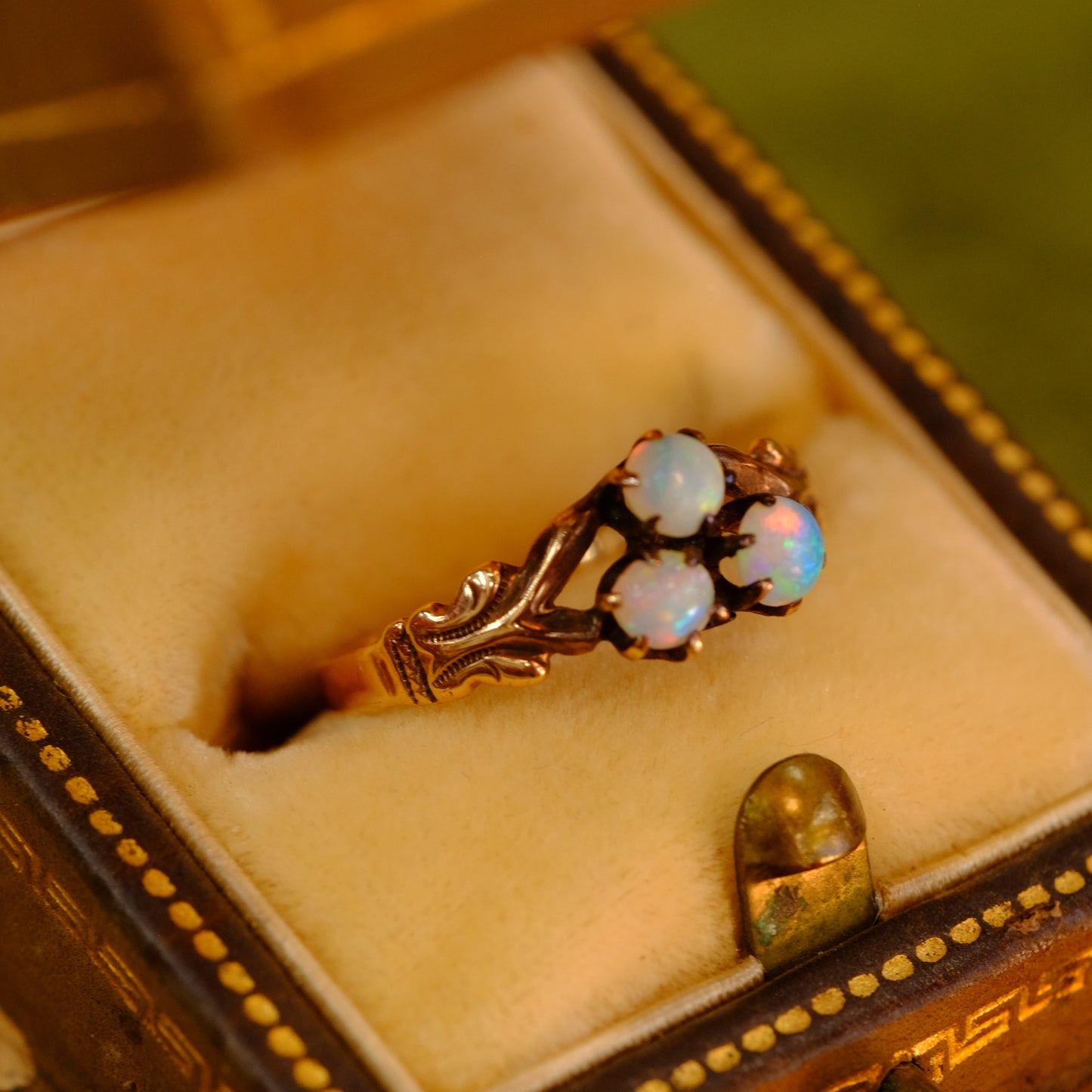 10K Gold Victorian Opal Ring