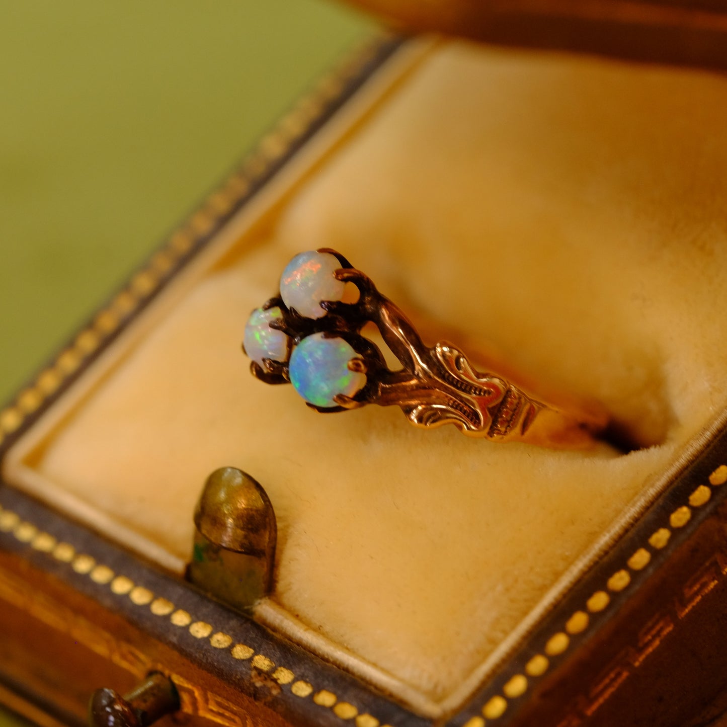 10K Gold Victorian Opal Ring