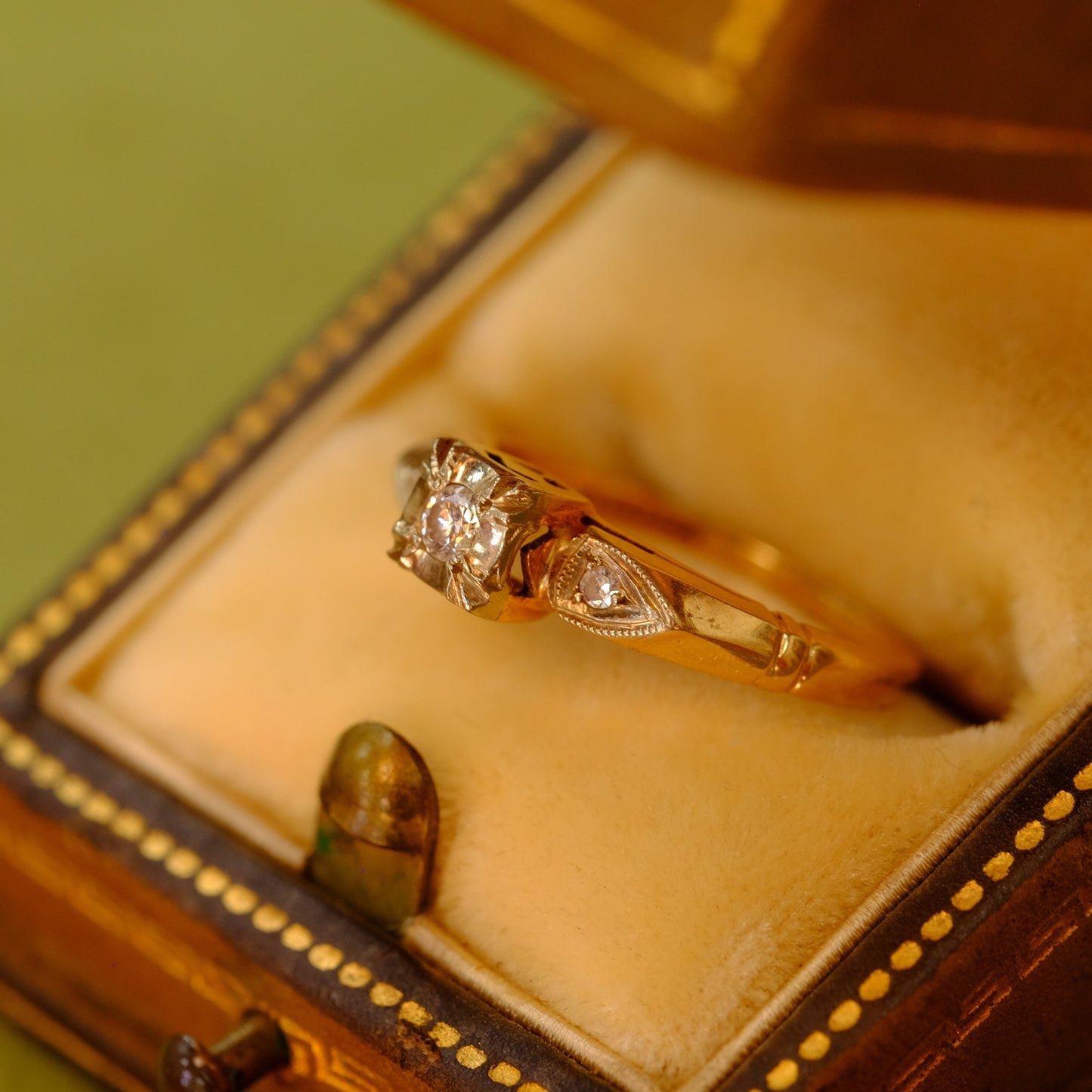 14K Yellow Gold Diamond Ring 1940s
