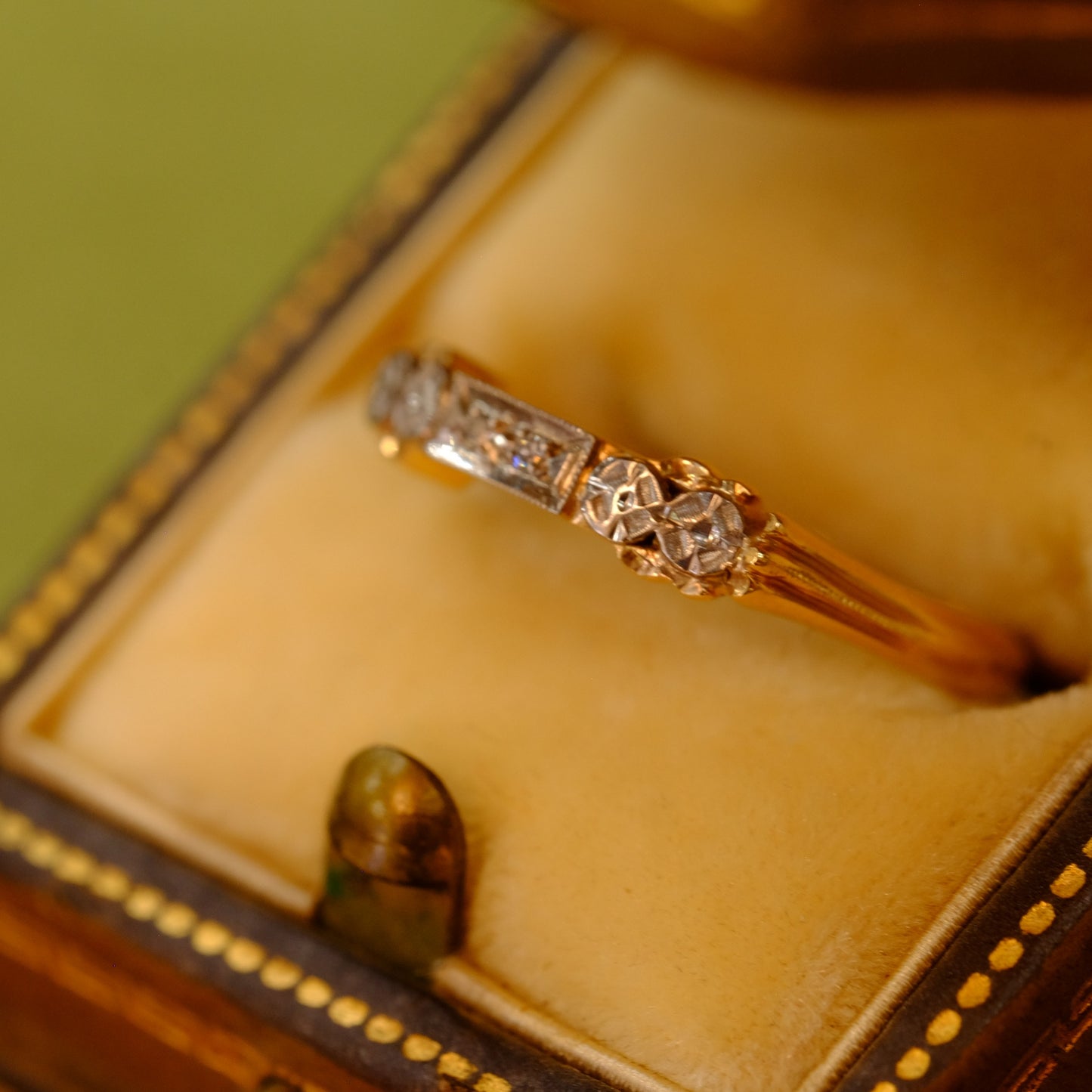 14K Gold Ring with diamonds 1940s