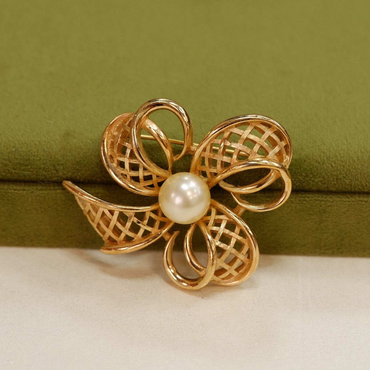 Trifari Bow Faux Pearl Brooch 1960s