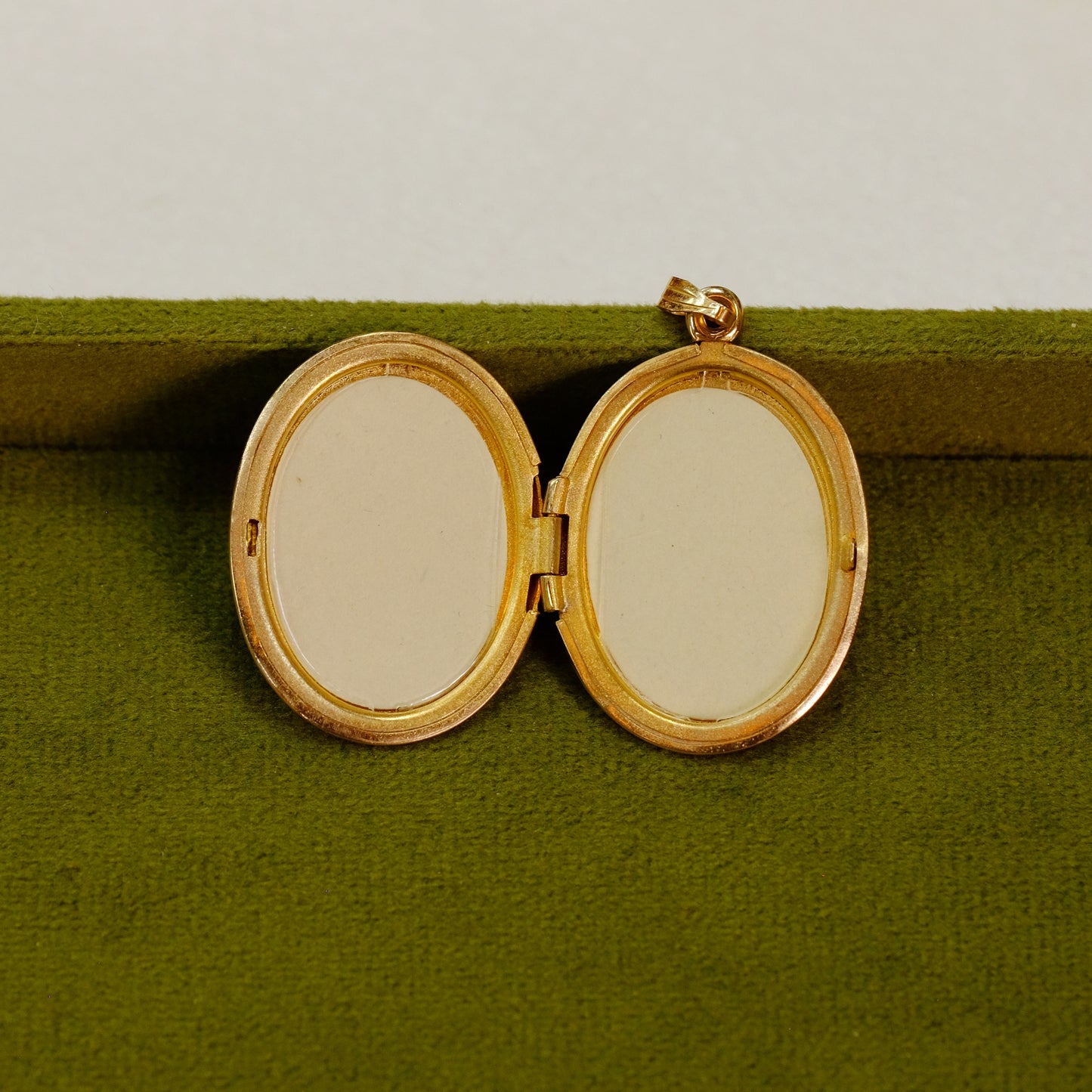 Gold Filled Oval Floral Locket