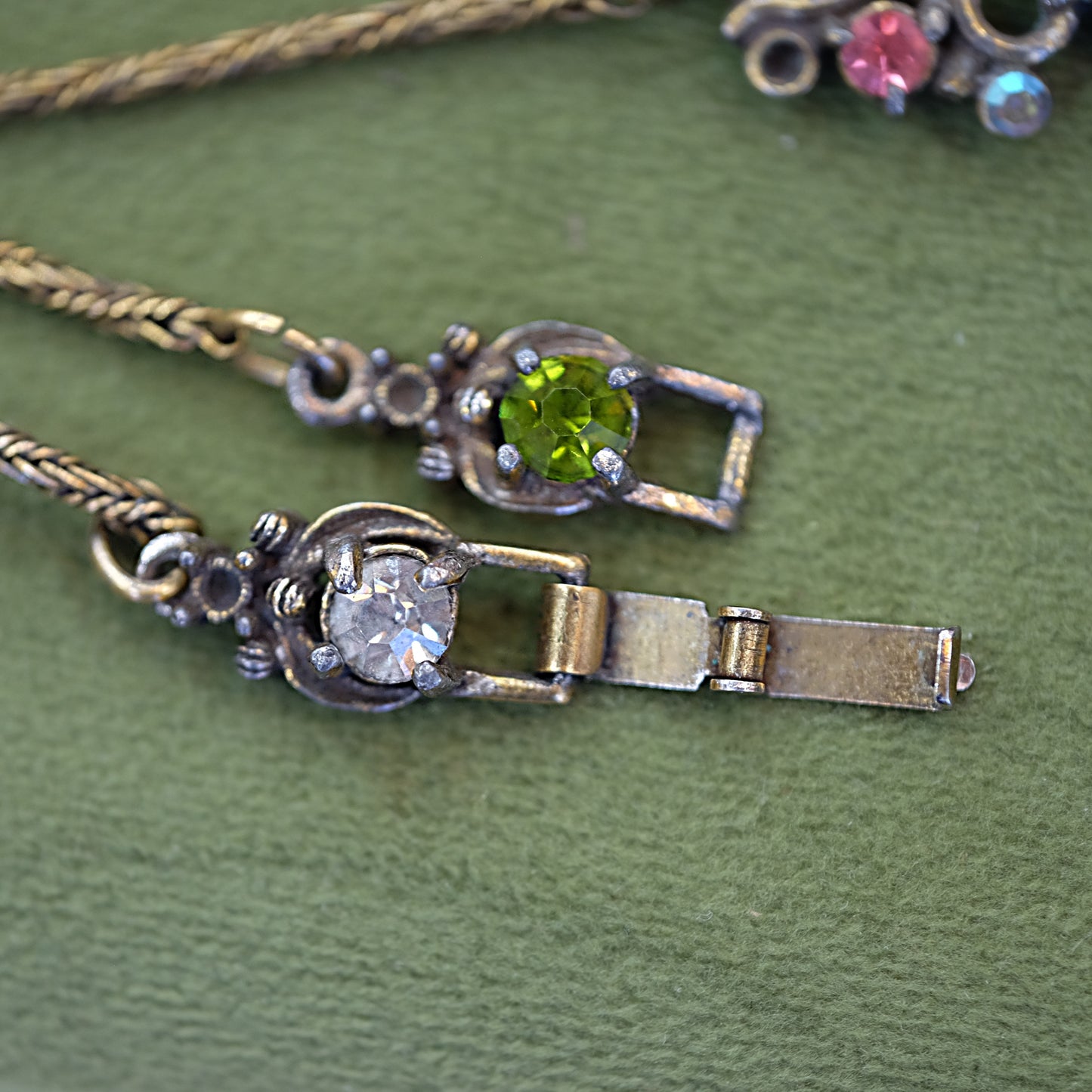 1950 Hollycraft Pendant Necklace