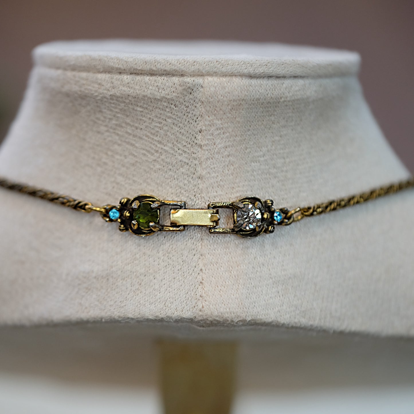 1950 Hollycraft Pastel Necklace