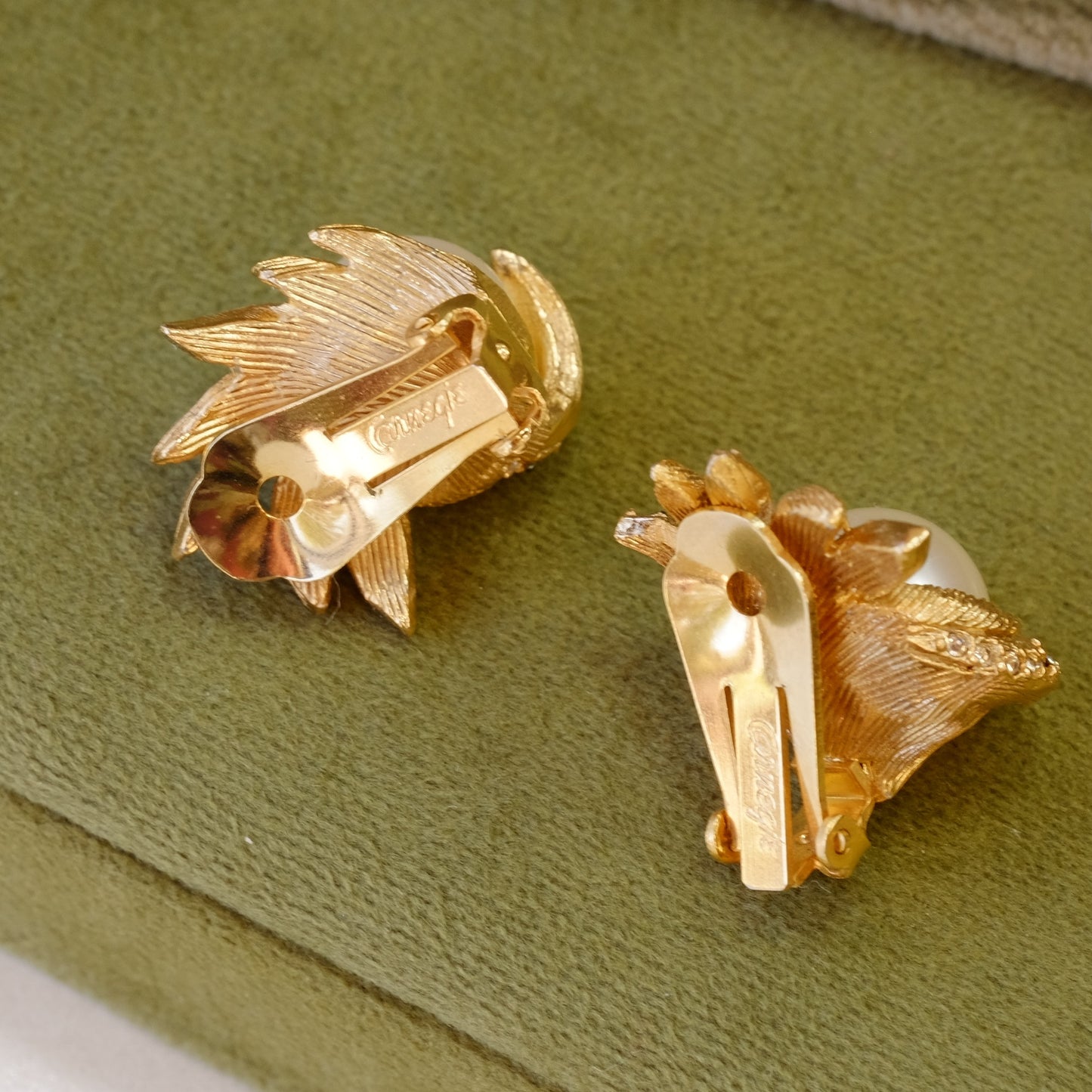 Vintage Hattie Carnegie Faux Pearl Clip on Earrings 1960s