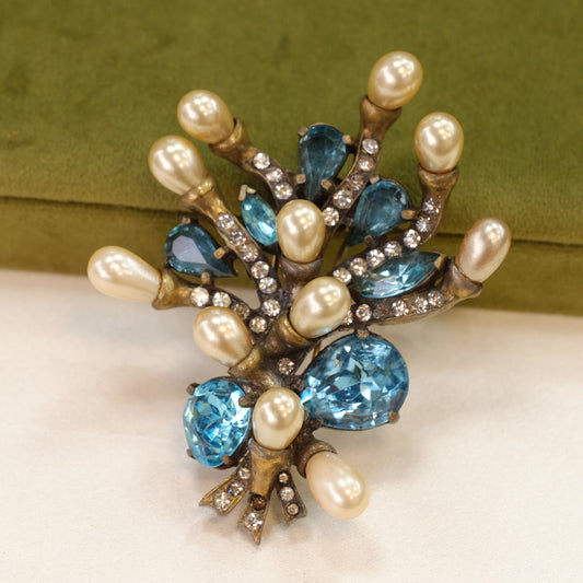 Eisenberg Original Blue Pearl Dress Clip 1940s