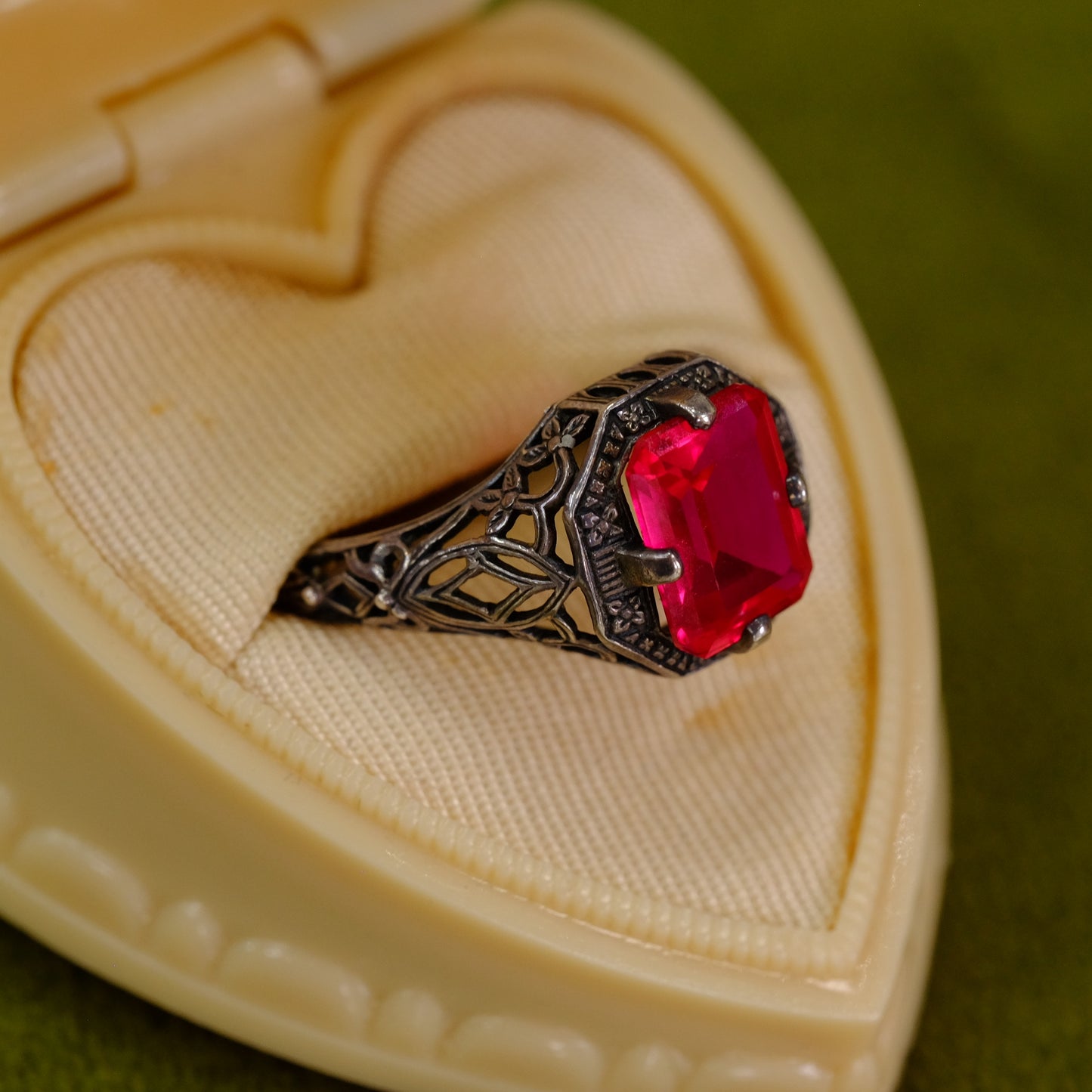 Antique Sterling Filigree Spinel Ring