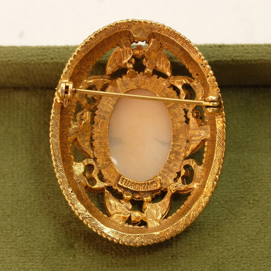 Florenza Revival Cameo Brooch 1970s