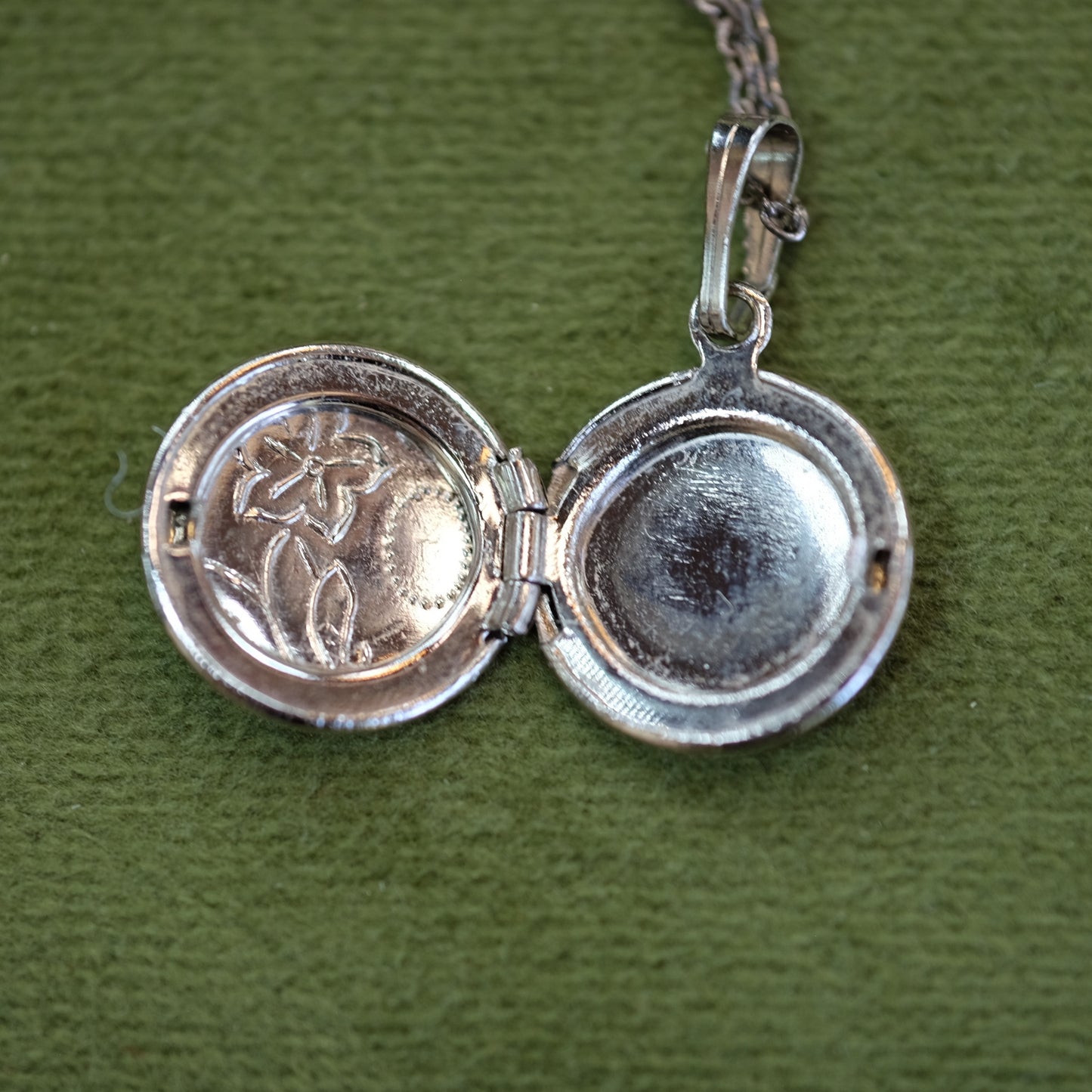 Small Silver Circle Locket