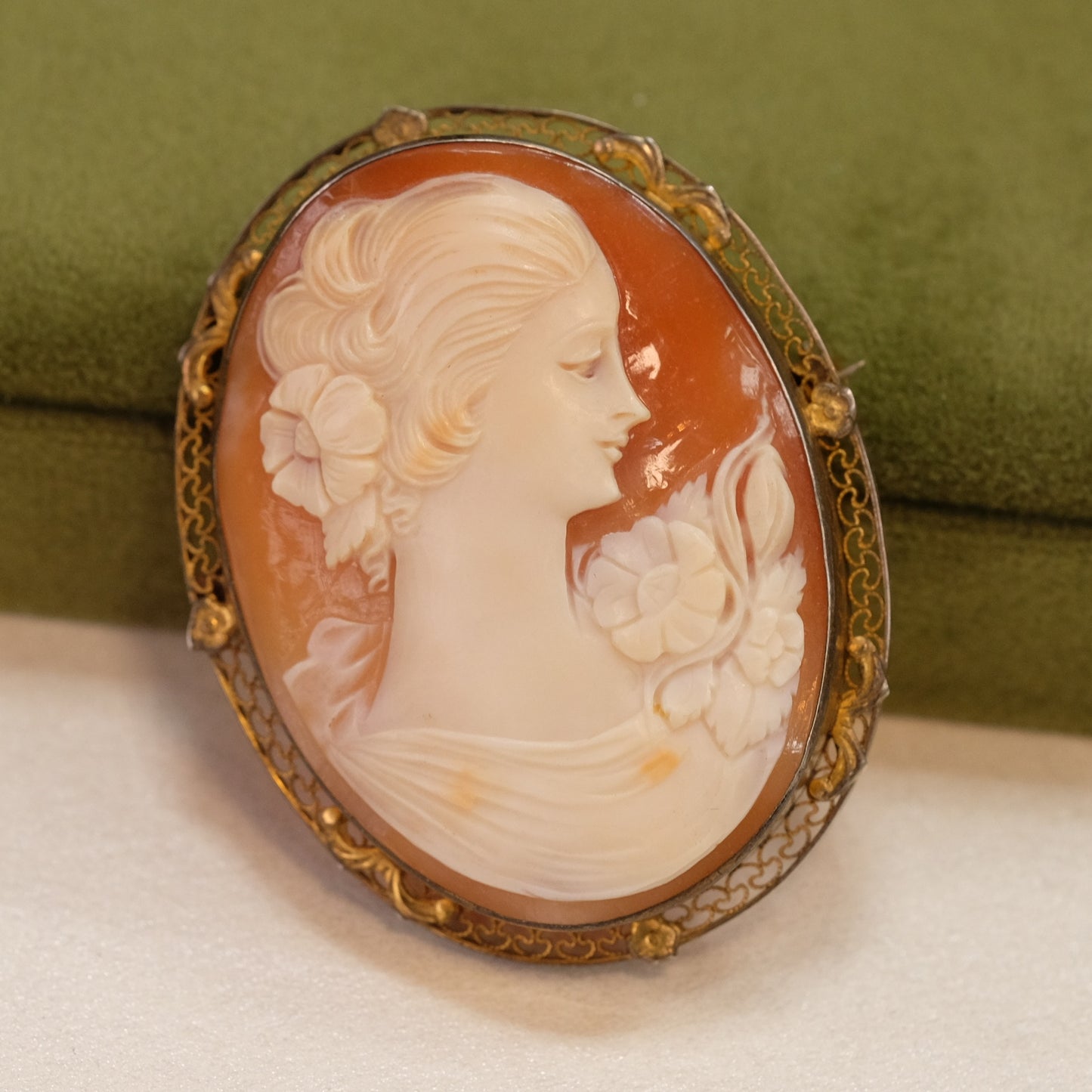 10K Gold Large Shell Cameo 1900s