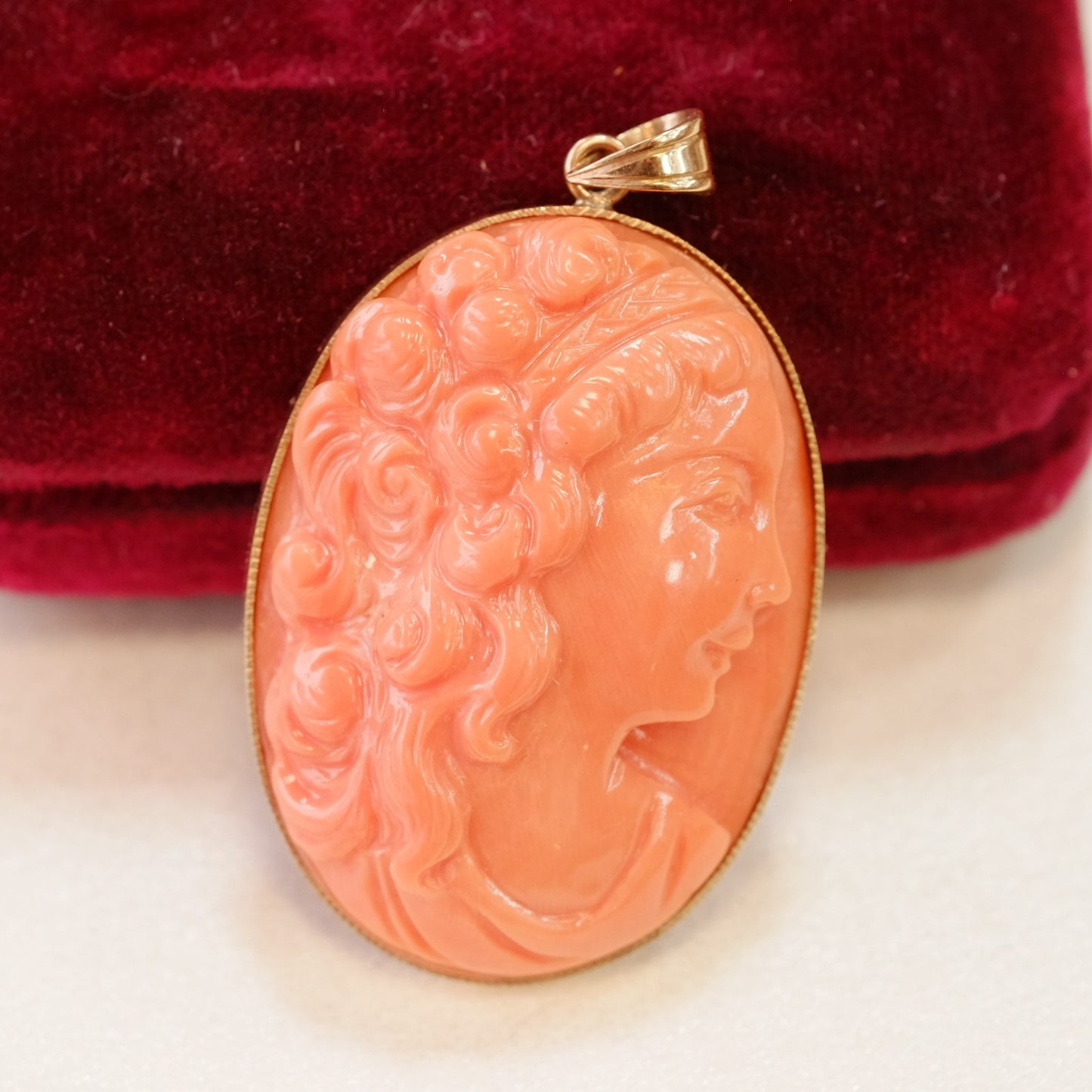 14k Gold Natural Coral Pendant