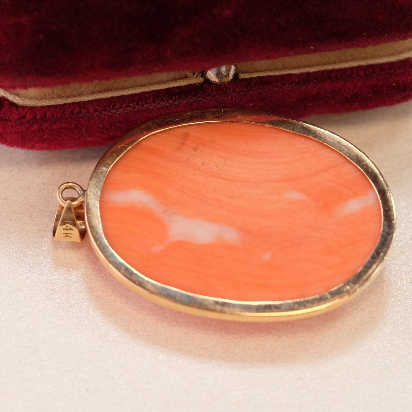 14k Gold Natural Coral Pendant
