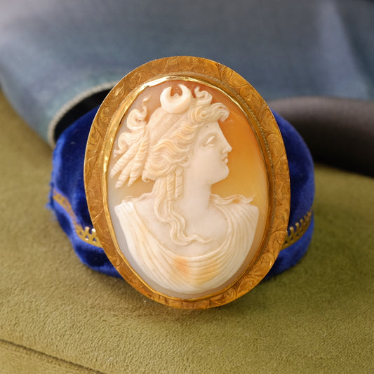 Antique 12K Gold Cameo Brooch