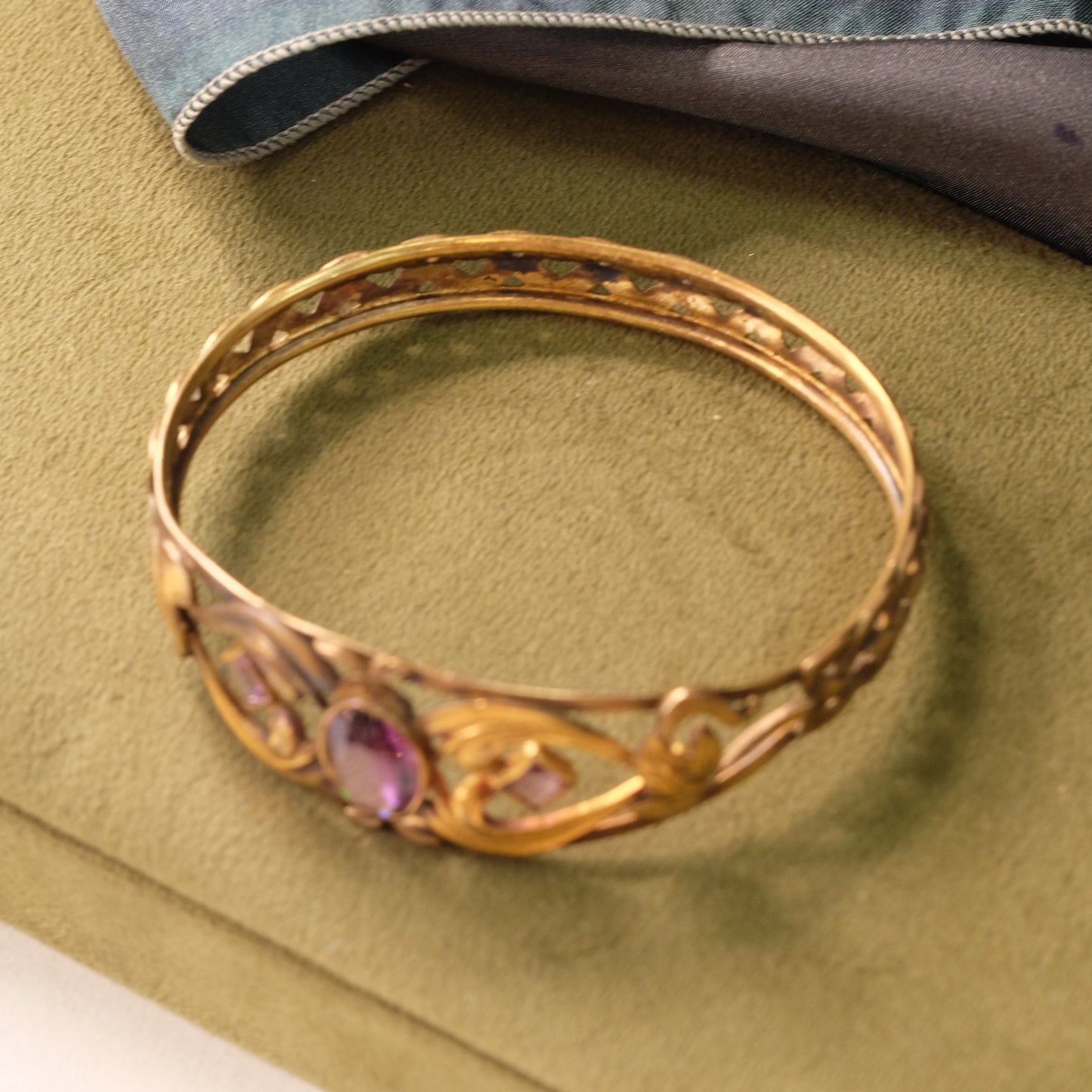 Victorian Gold Filled Lavender Paste Bangle