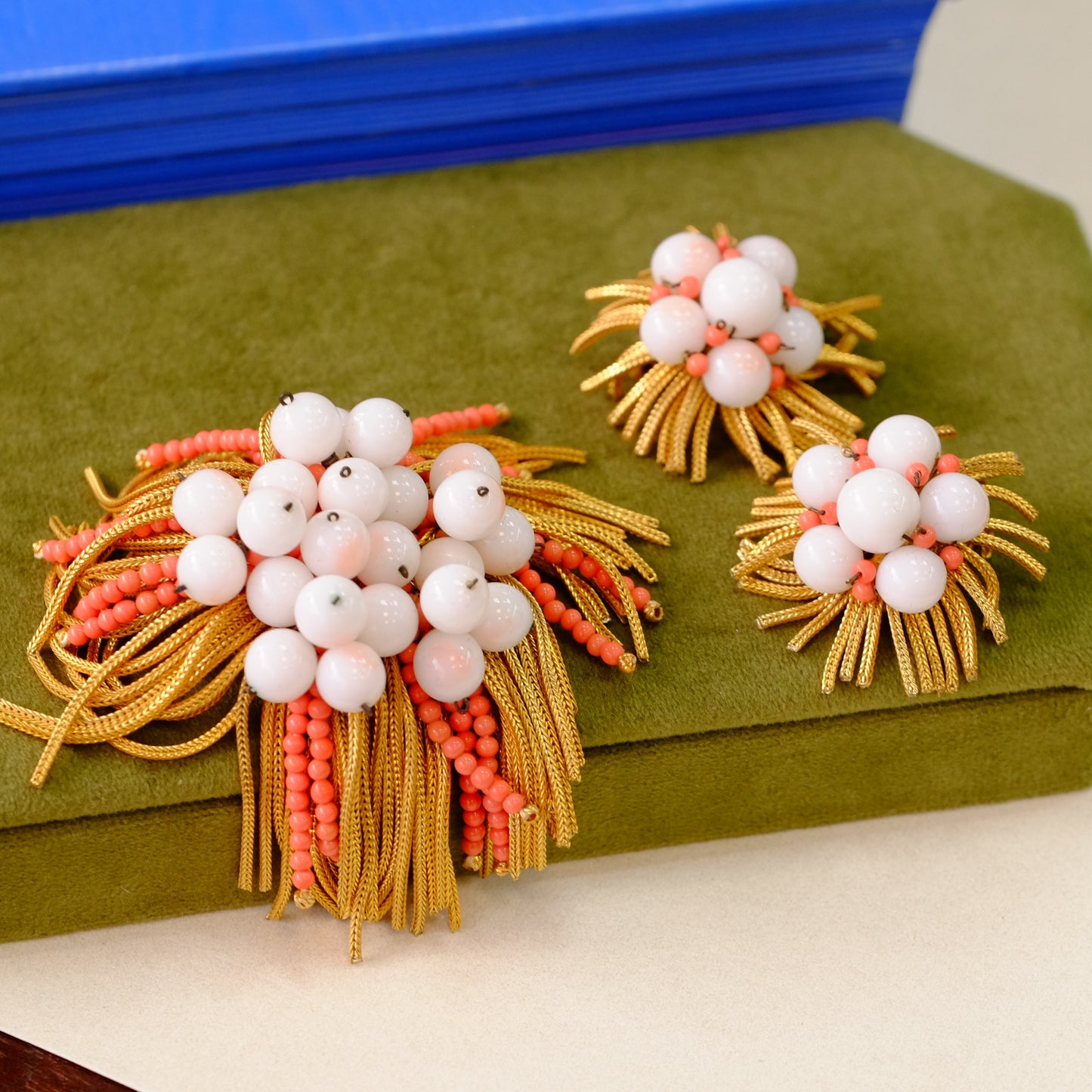 Rare Hattie Carnegie Kinetic Brooch and Earrings Set 1950s