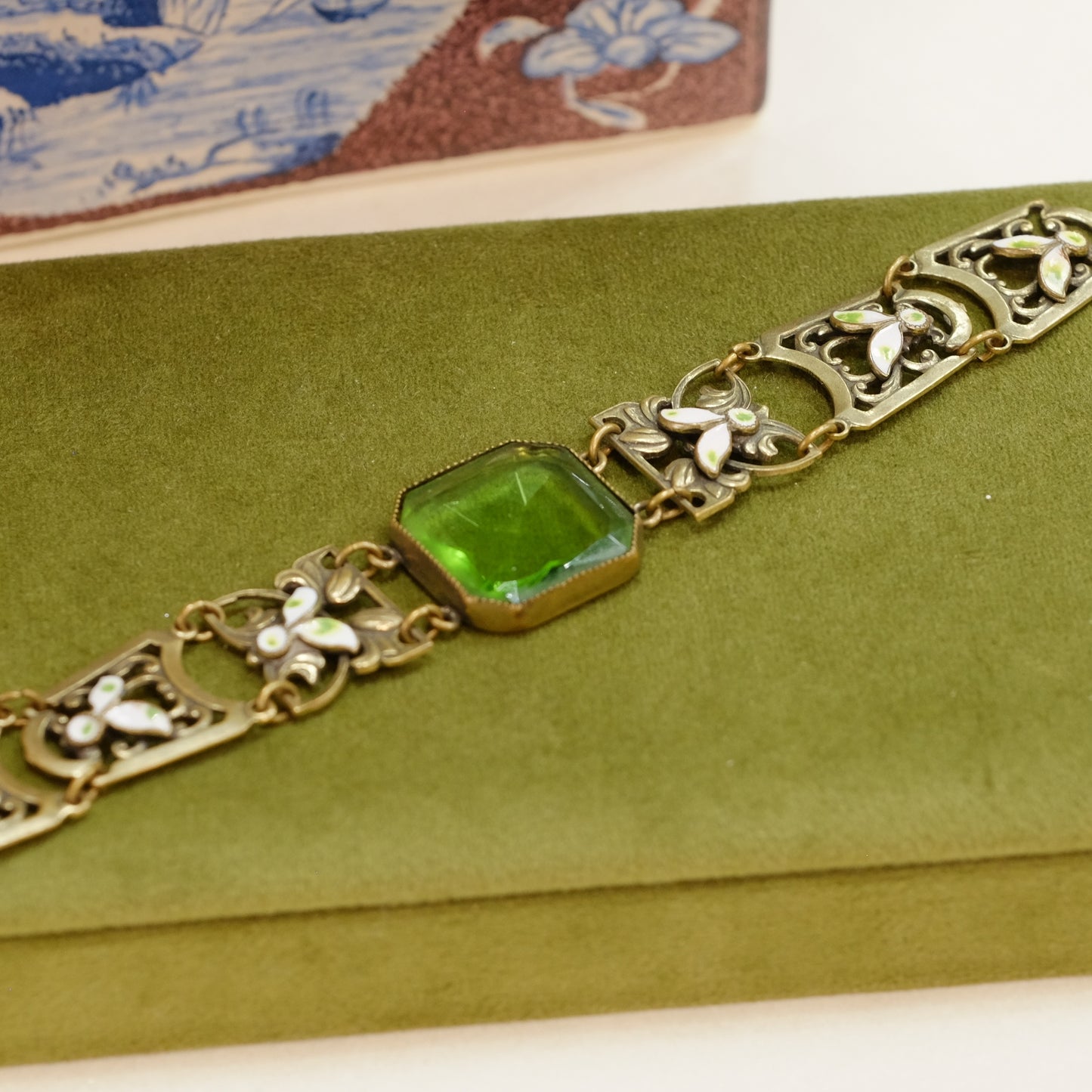 Art Nouveau Czech Bracelet with Green Glass