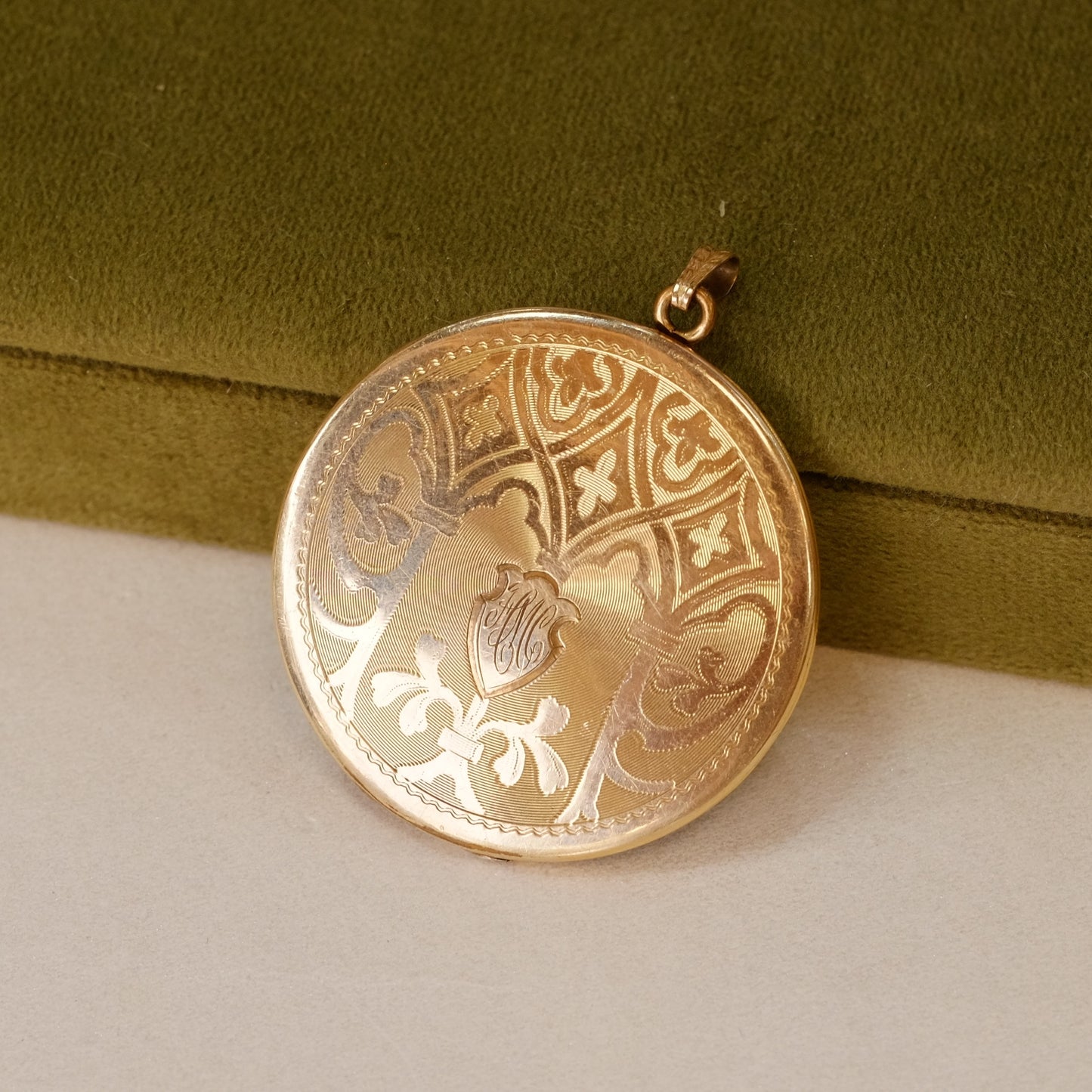 Victorian Gold Filled Large Circle Locket