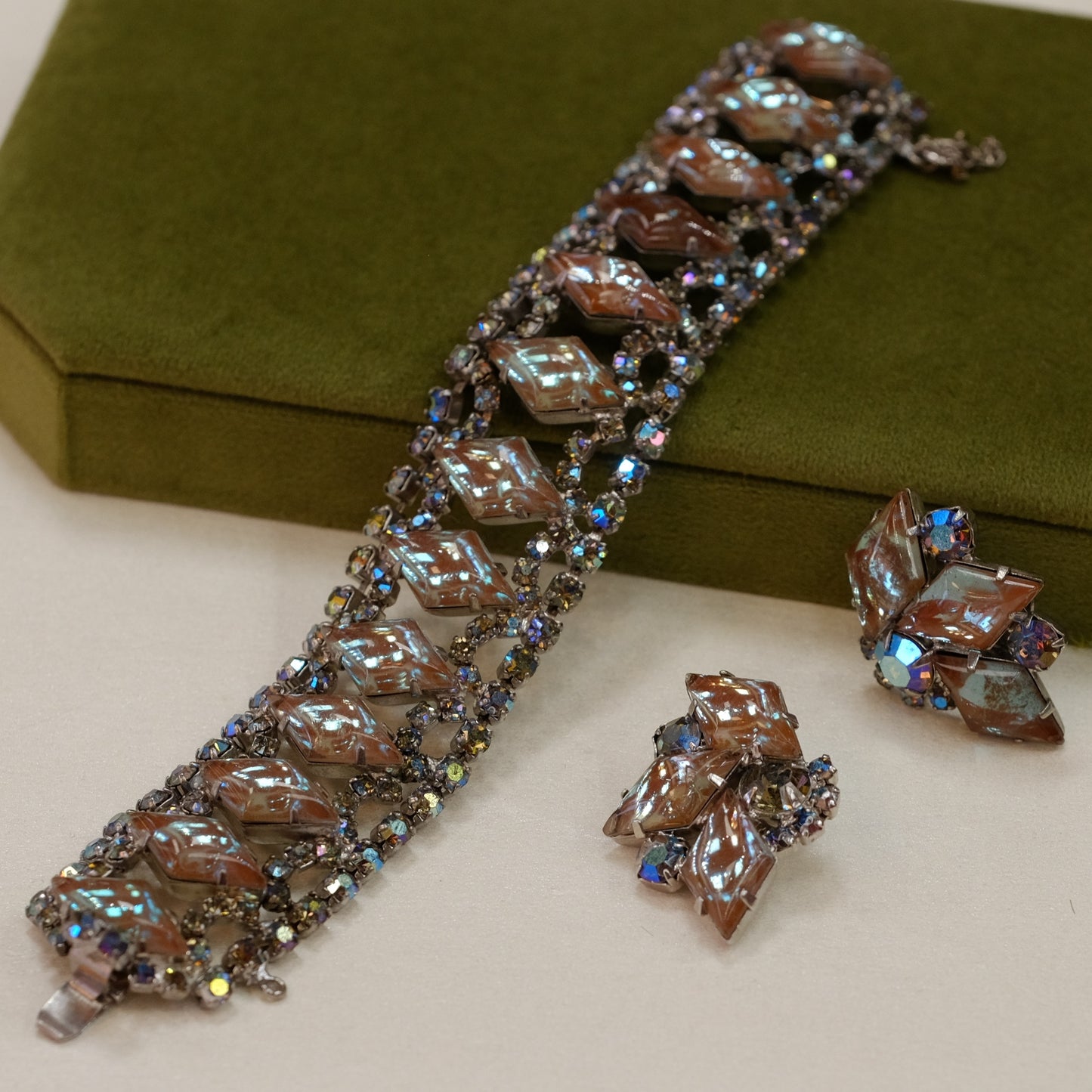 Vintage Sapphiret Glass Bracelet and Earrings Set 1950s