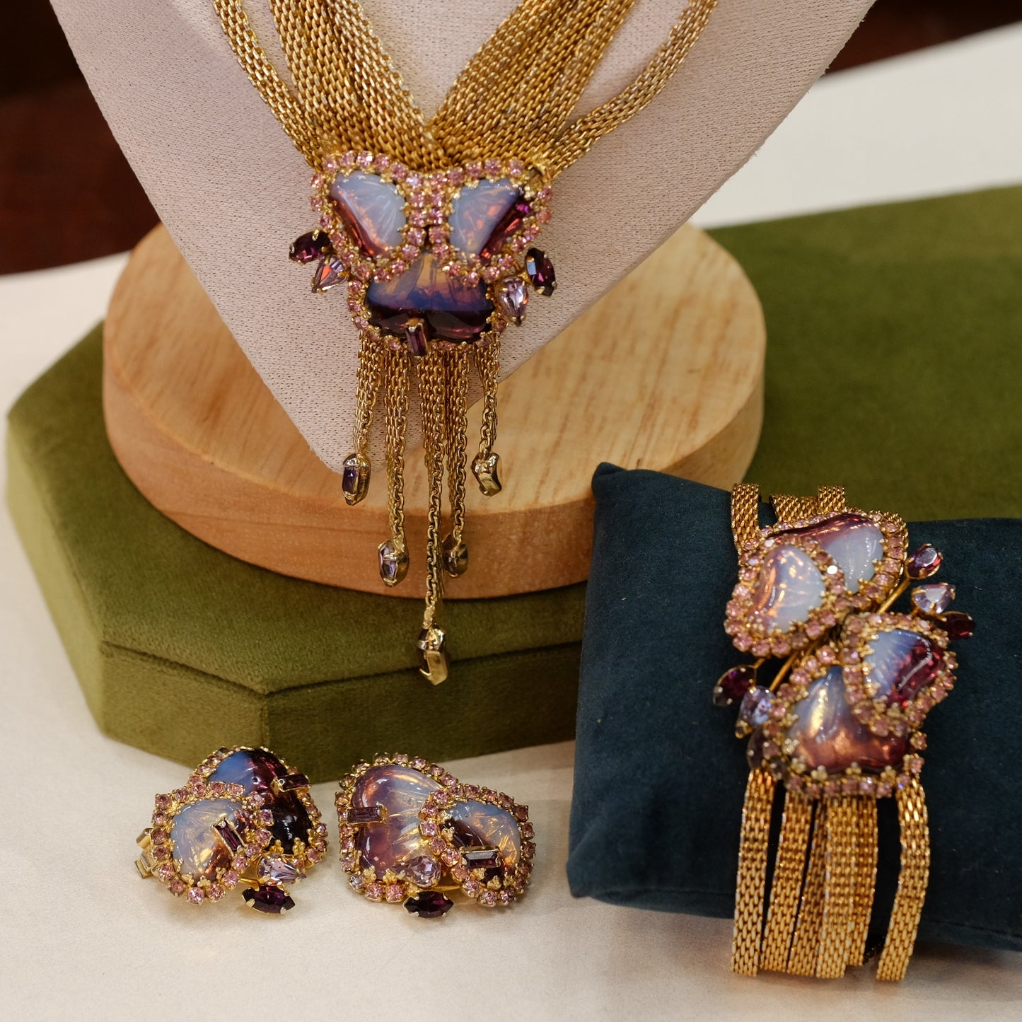 Hobe Iris Set Necklace, Bracelet, Earrings 1950s