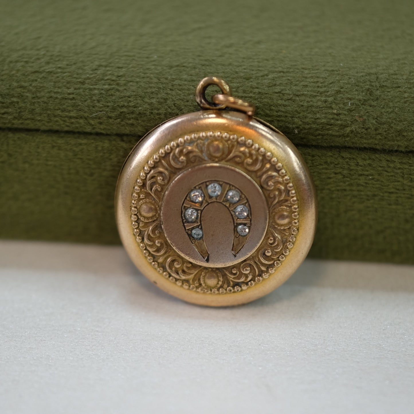 Gold Filled Horseshoe Round Locket