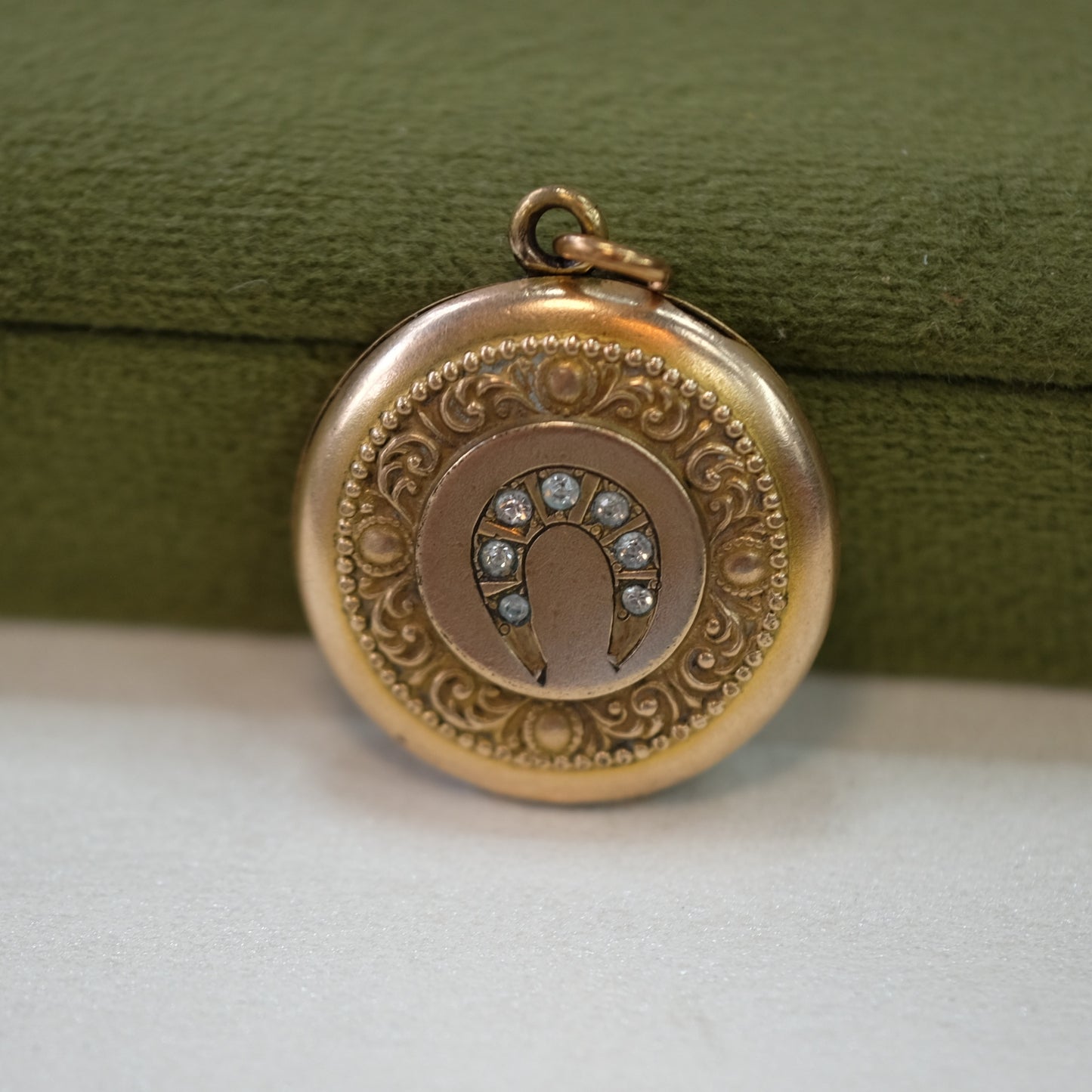 Gold Filled Horseshoe Round Locket