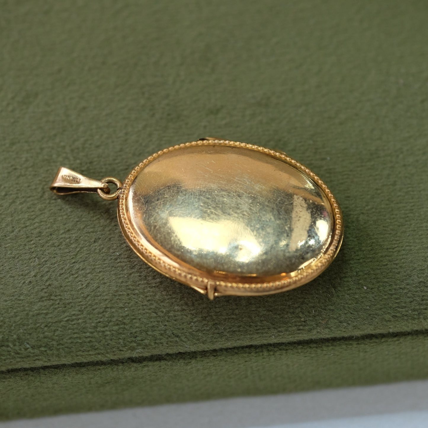 Gold Filled Oval Horseshoe Rhinestone Locket