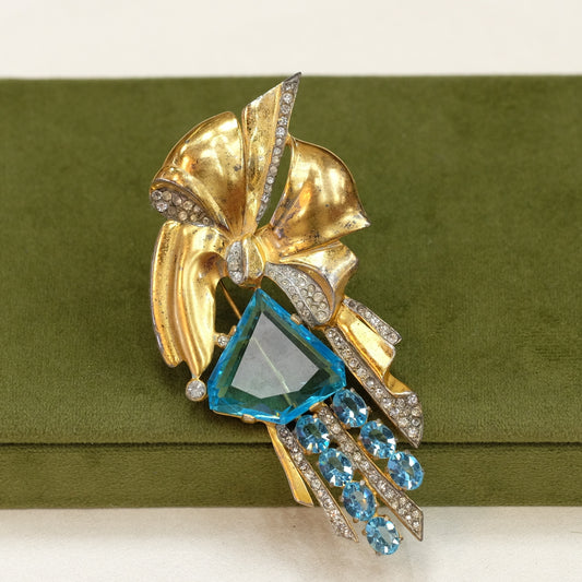 Collectible Leo Glass Dress Clip with Aqua Glass 1940s