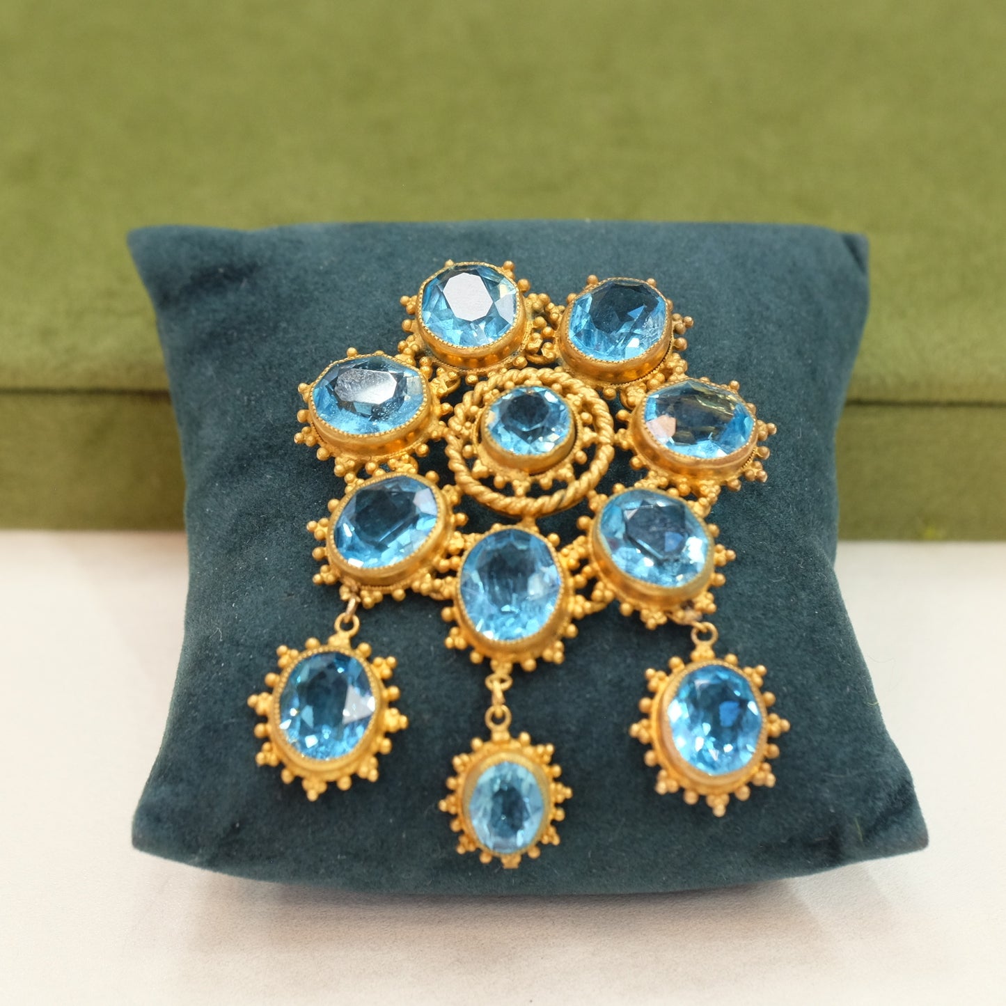 Collectible Leo Glass Blue Dangle Brooch 1940s