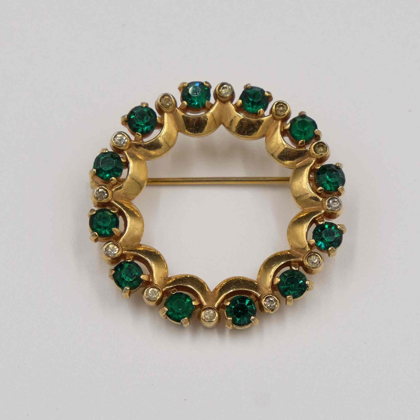 Mazer Round Pin 1940s