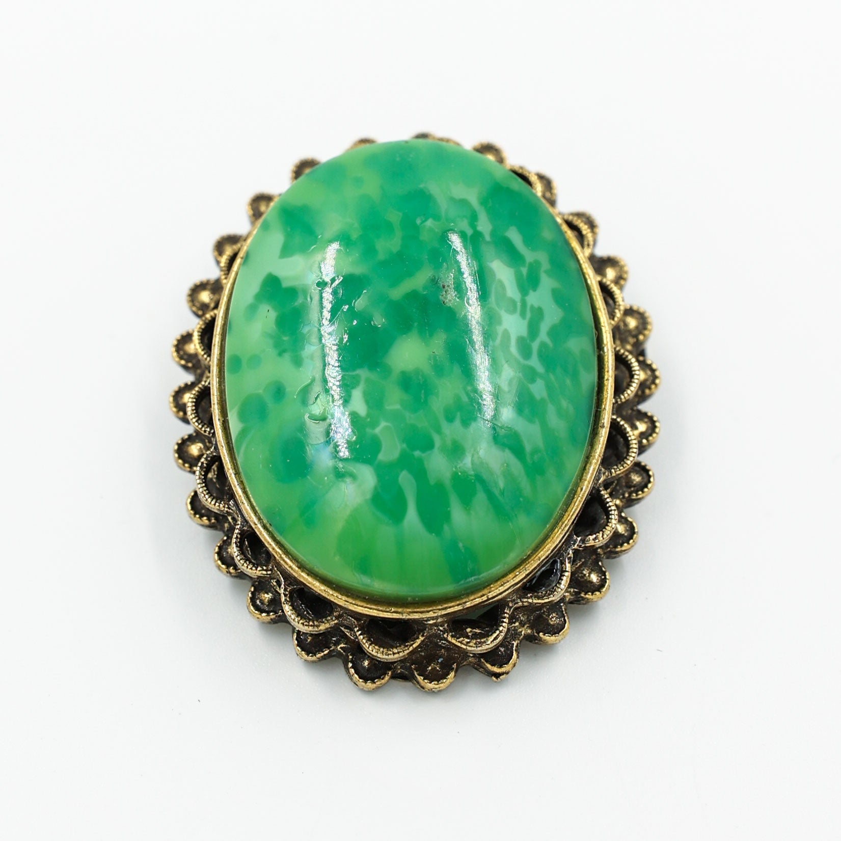 Original by Robert Green Oval Pin – Antiques by Anna