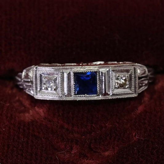 Vintage Filigree Diamond Sapphire Ring 14K Gold